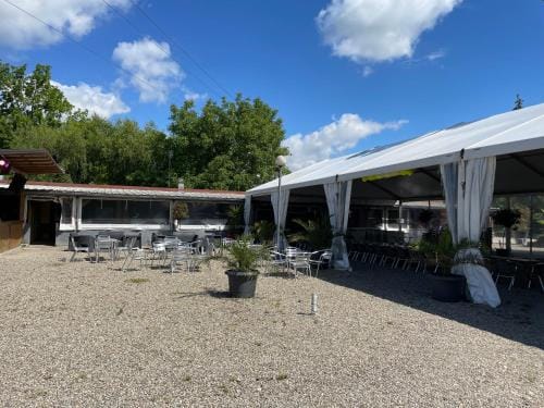 Les Pinots d'Alsace - 3 bungalows climatises avec TV - Proche Europa Park Hotel in Ortenau