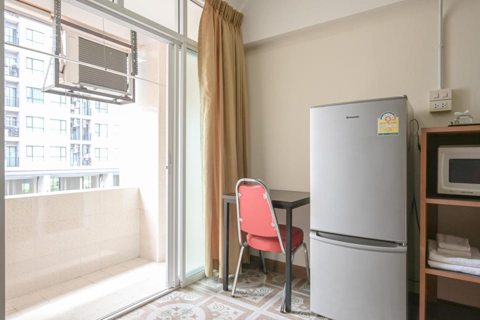 AC Habitat Bangkok Apartment hotel in Bangkok