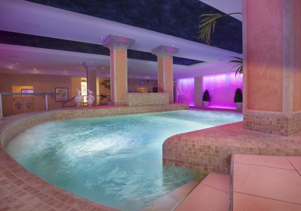 Hotel Schweizer Hof Thermal und Vital Resort Hotel in Upper Austria