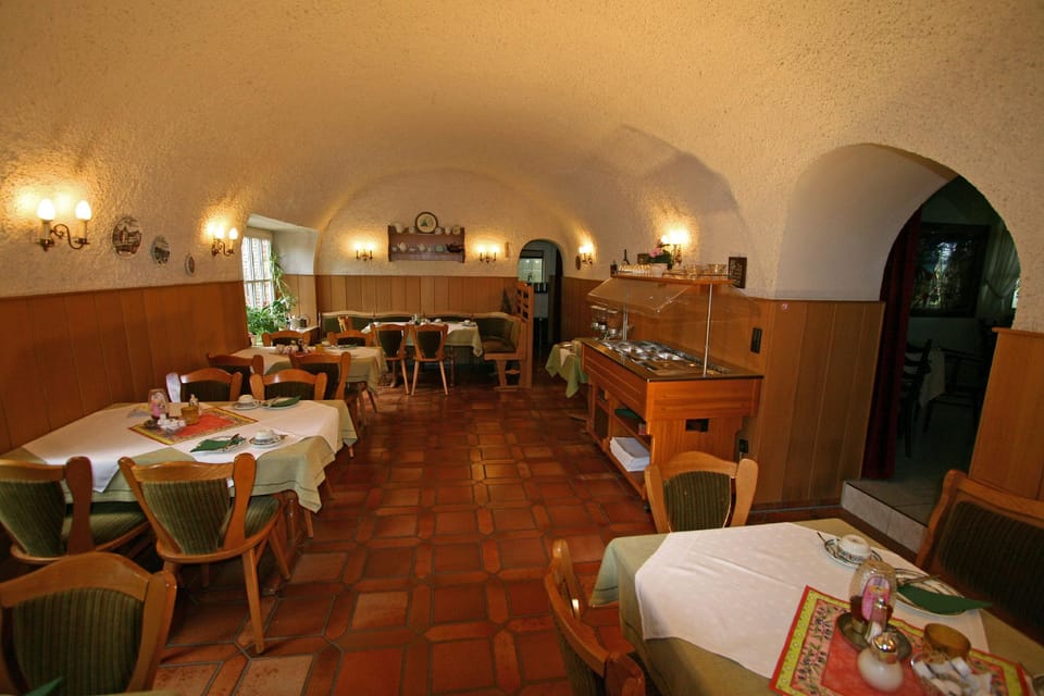 Hotel Garni Lindenmuhle Hotel in Bad Neuenahr-Ahrweiler