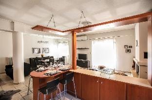 Grand Meteora Luxury Apartment Hotel in Kalabaka