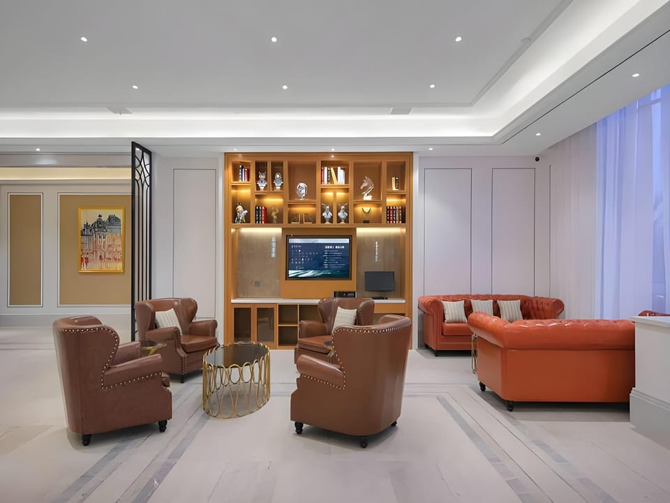 Vienna International Hotel Jiangsu Yangzhou South Yangzijiang Road Gaomin Hotel in Jiangsu