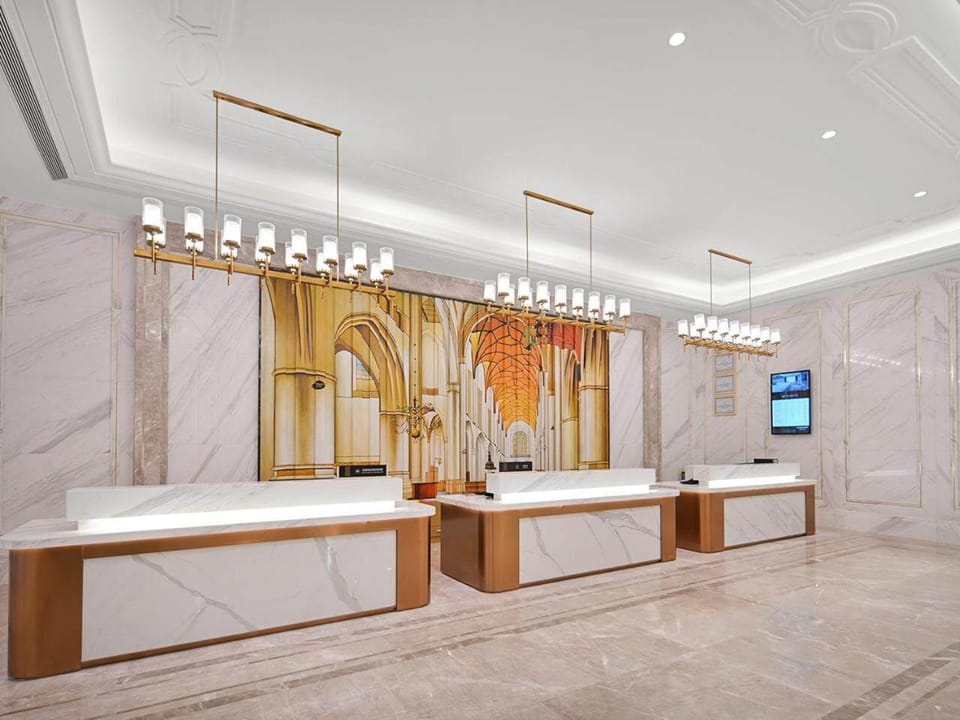 Vienna International Hotel Chongqing Central Park Hotel in China