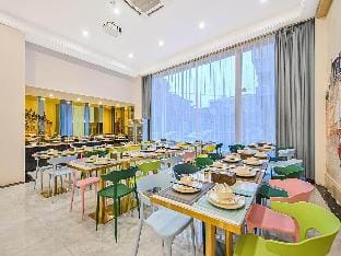Vienna Classic Hotel Wenzhou Cangnan High-speed Railway Station Hotel in Zhejiang