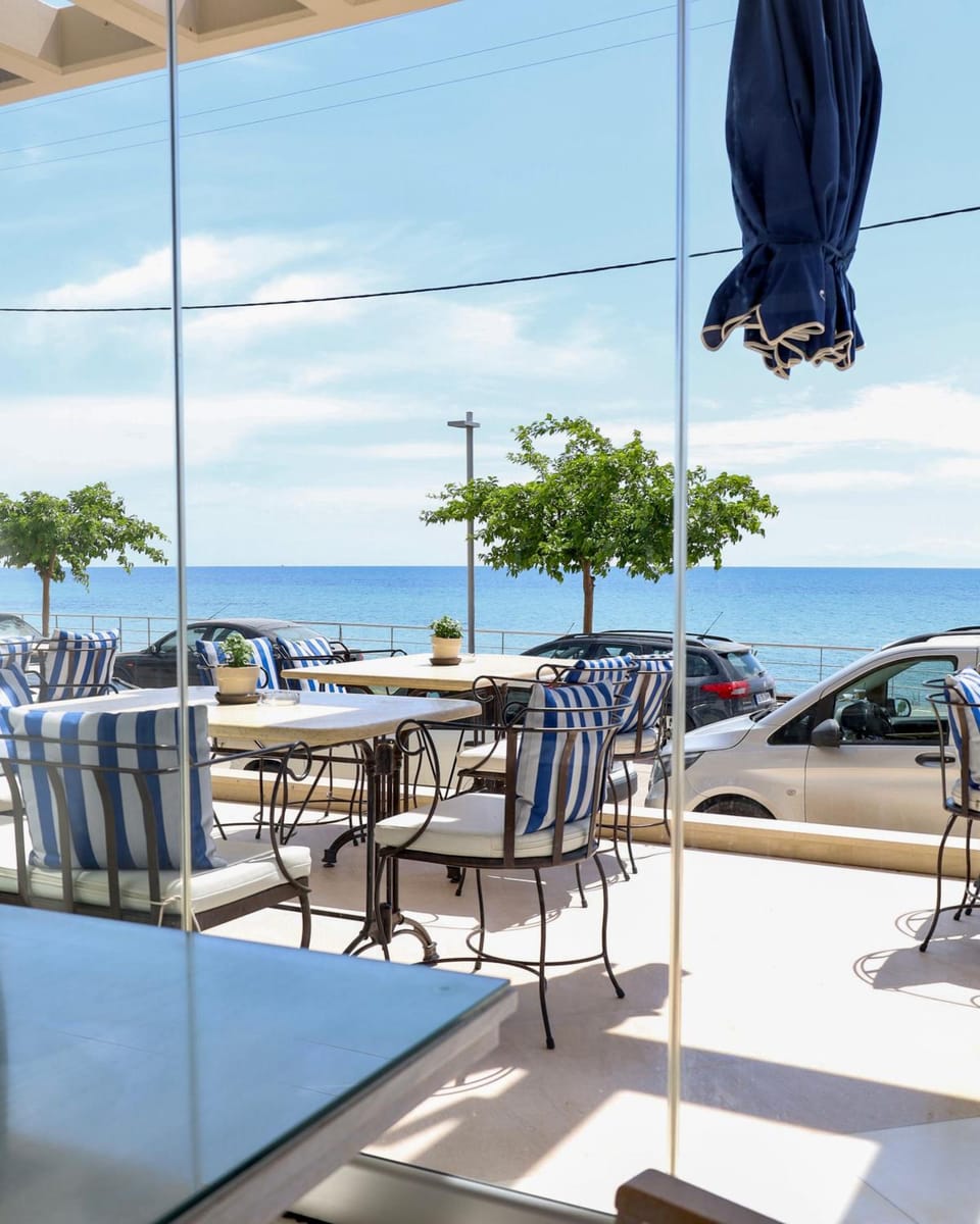 AEGEAN BLUE  Hotel in Halkidiki