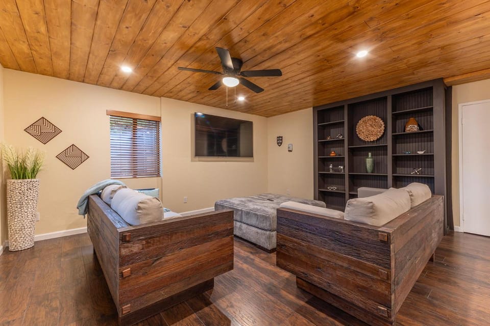 Idyllwild Inn Hotel in Idyllwild-Pine Cove