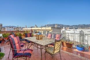 Lively penthouse in Fuengirola Old Town Ref 166 Hotel in Fuengirola