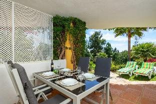 Lovely Casa Siesta in Calahonda with pool Ref 137 Hotel in Sitio de Calahonda
