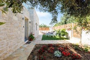 Villa Vera - With Private Pool & Jacuzzi Hotel in Crete