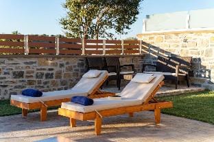 Villa Disi - Asfendamos Villas Hotel in Crete