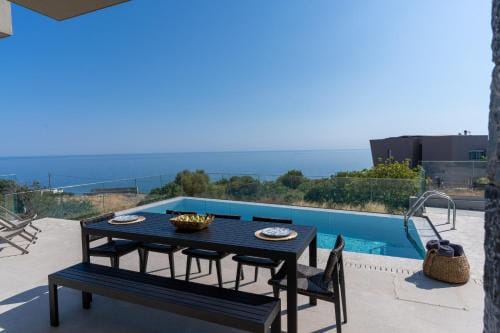 Villa Onyx - With Private Heated Pool Hotel in Crete