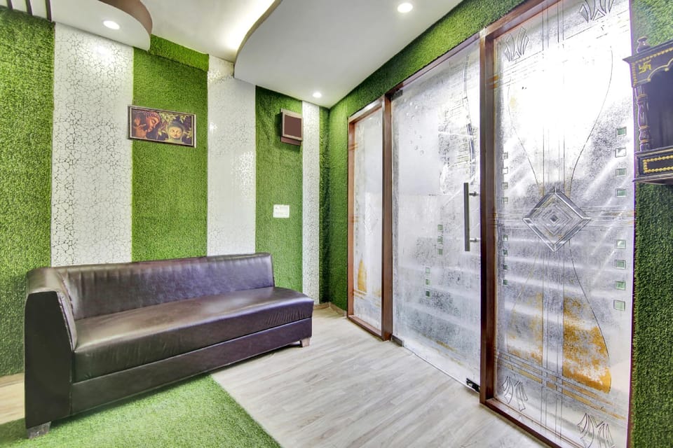 Hotel O OM Hotel in Uttar Pradesh