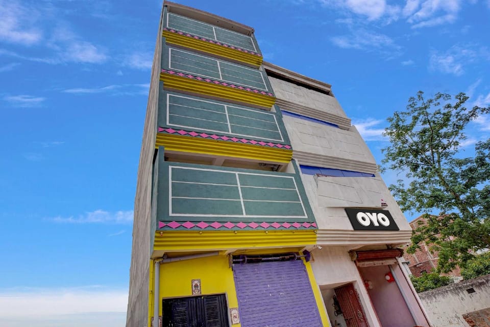 Hotel O by OYO Shravi Hotel in India