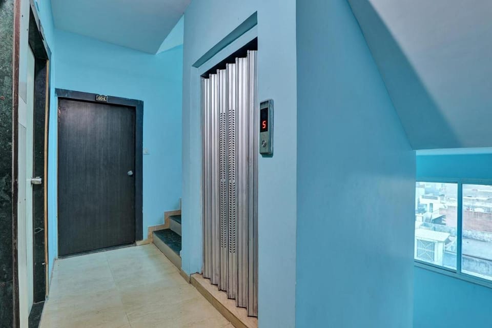 Collection O 812608 Hotel Alexa Hotel in Ahmedabad