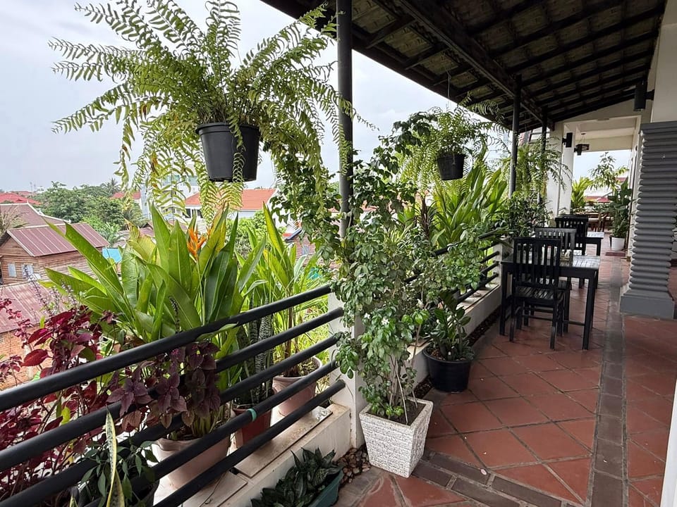 Sunset View Guest House Hotel in Krong Siem Reap