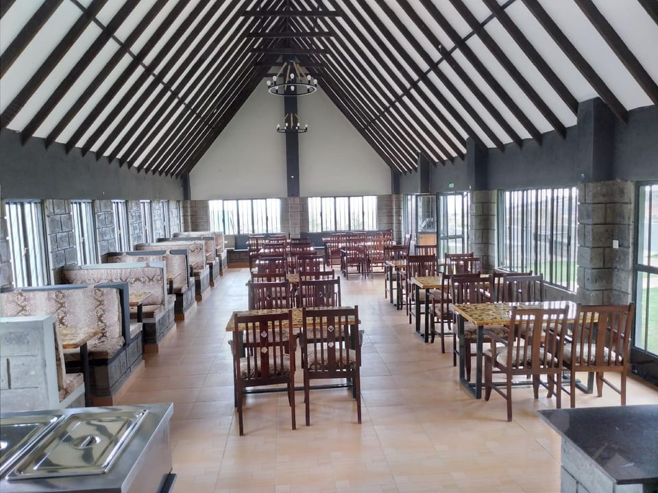 Outback Kenya Lodge Hotel in Kenya