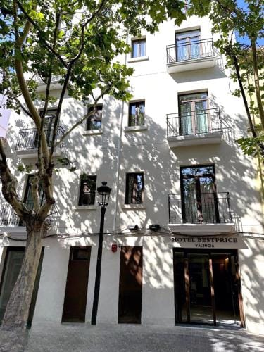 Hotel BESTPRICE Valencia Hotel in Valencia