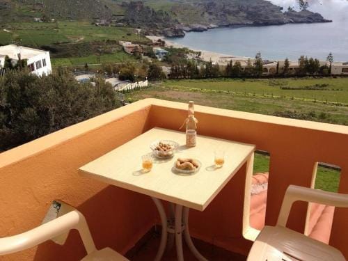 Zefyros Studios Hotel in Crete
