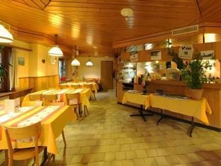 Bonne Auberge Les Bugnenets Inn in Neuchâtel, Switzerland