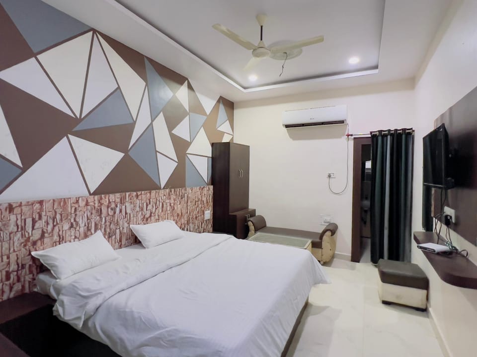 Alok Residency Hotel in India