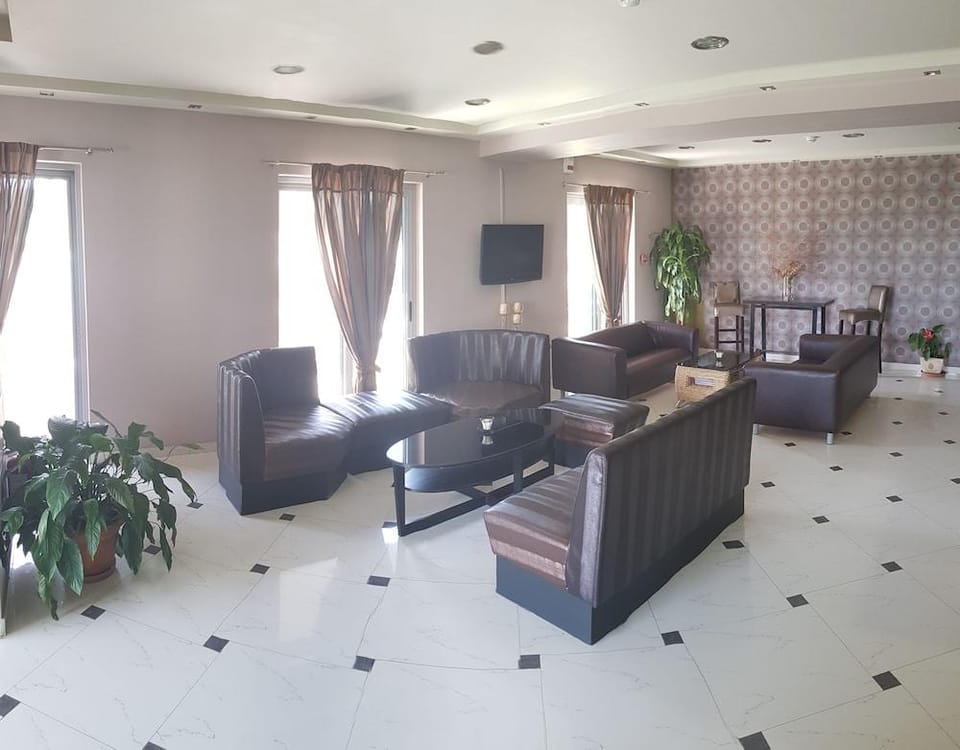 Sozos Inn Hotel Hotel in Peloponnese, Western Greece and the Ionian