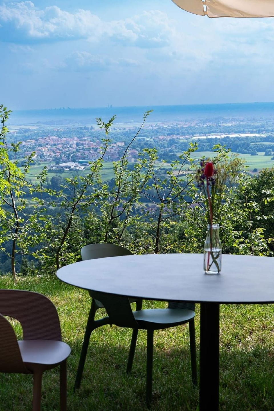 Locanda Moderna Carlambroeus Hotel in Province of Lecco