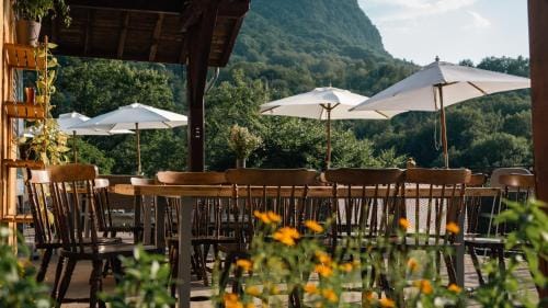 Auberge du pont de l'Abime Inn in Haute-Savoie