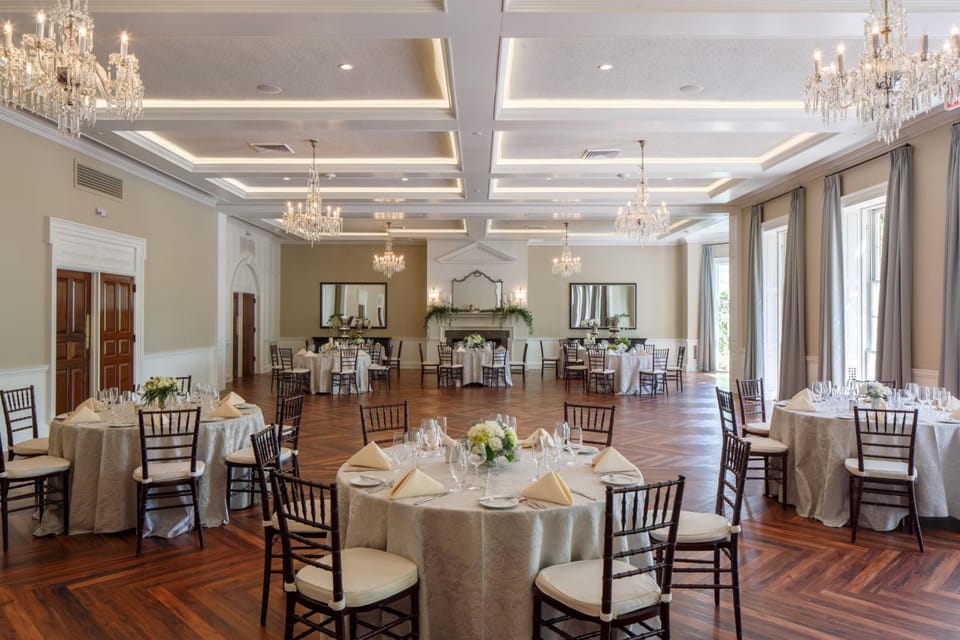 The Tidewater Inn Hotel in Easton