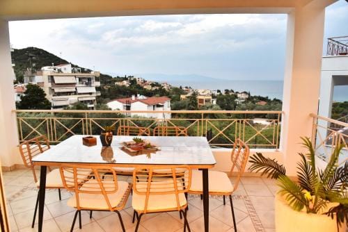 SUNRISE LUXURY POOL VILLA Hotel in Kavala, Greece
