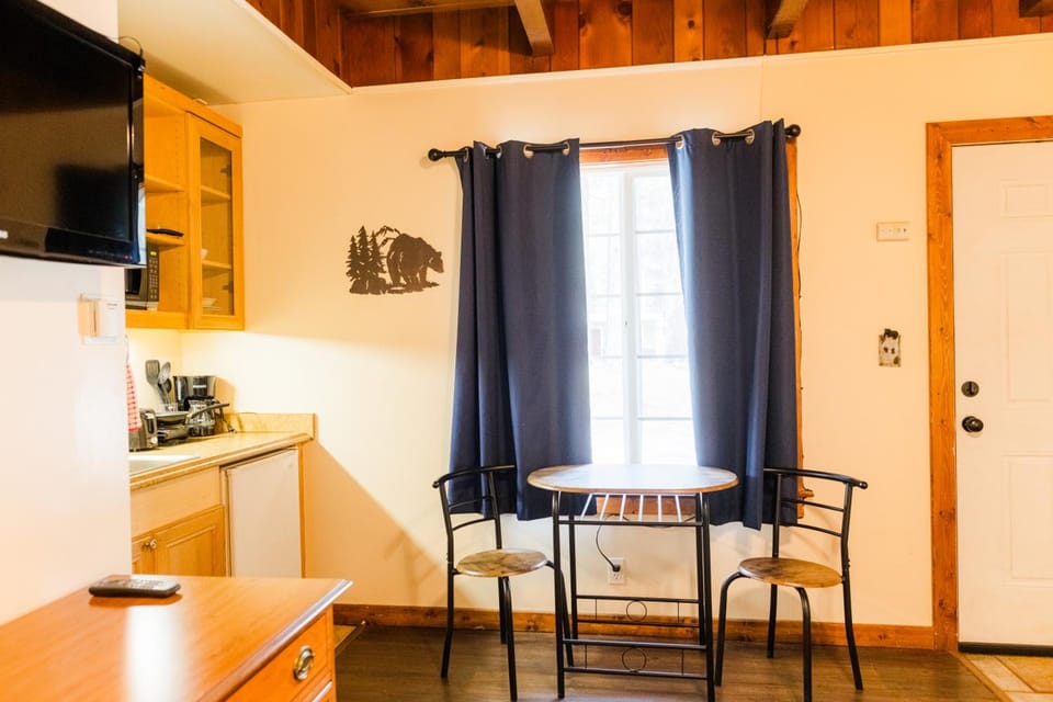 The Washoe Lodge Inn in South Lake Tahoe