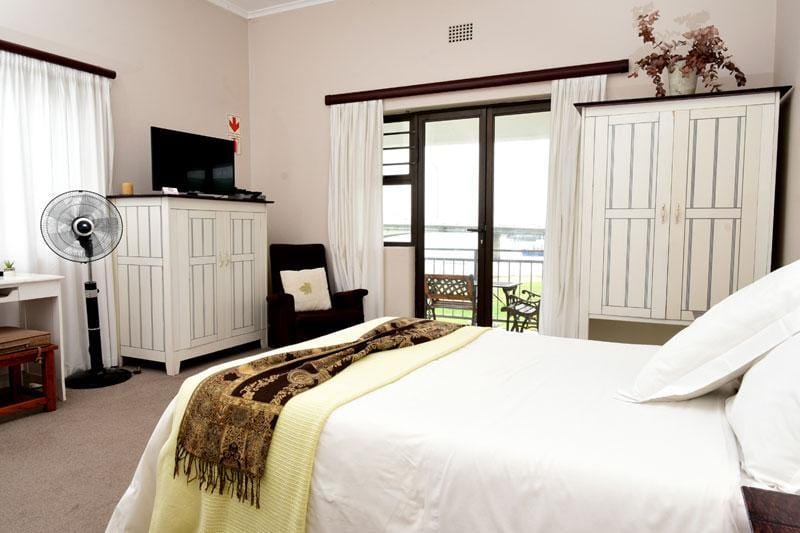Riviera Hotel Hotel in Western Cape