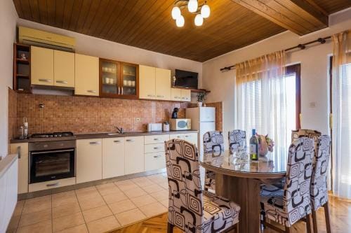 Jaksa in Marina - Mittel-Dalmatien Hotel in Šibenik-Knin County, Croatia