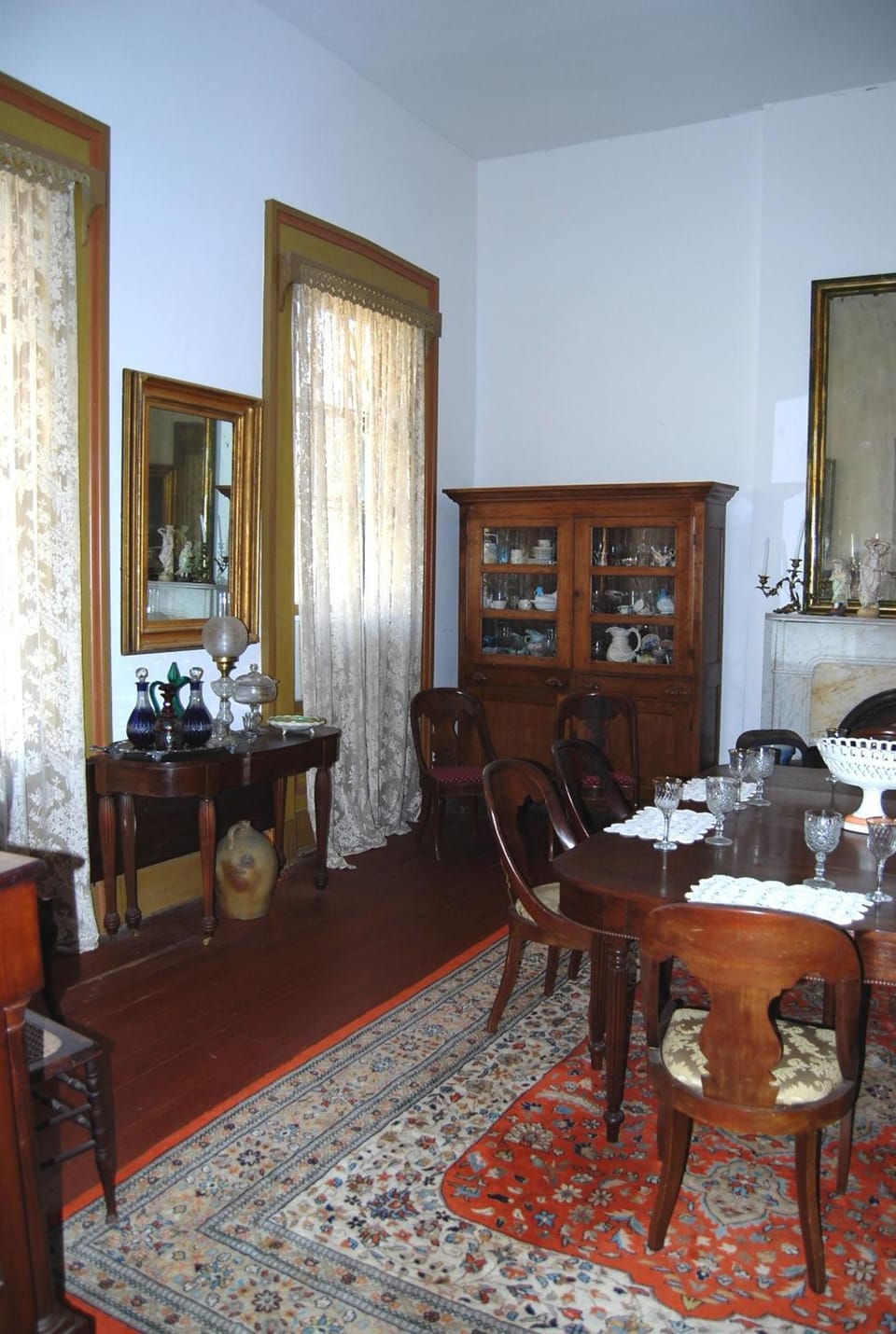 Glenfield Plantation Historic Antebellum Bed and Breakfast Hotel in Natchez
