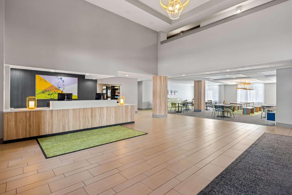 Spark by Hilton Port Wentworth Savannah Hotel in Port Wentworth