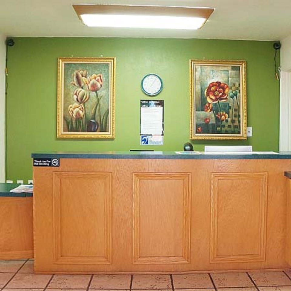 Classic Inn Red Bluff Inn in Red Bluff