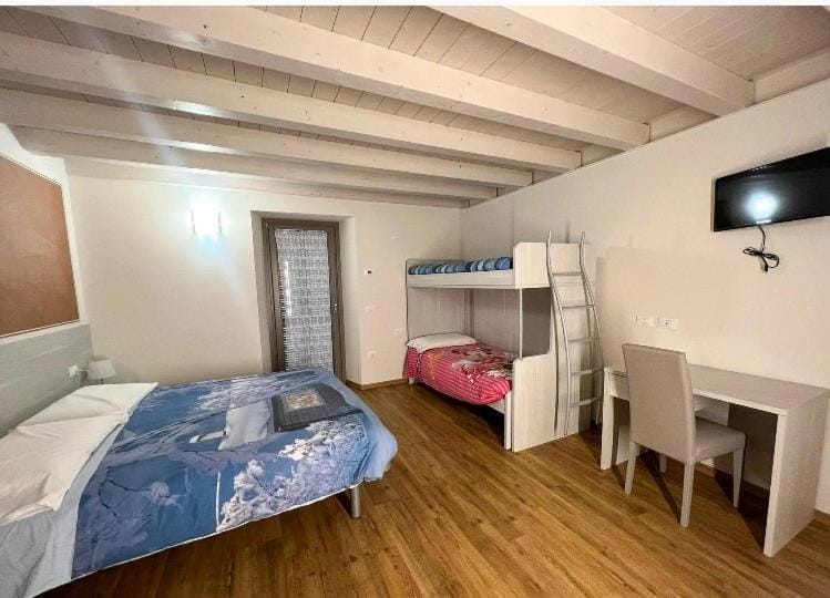 Osteria Carli B&B Hotel in Province of Brescia