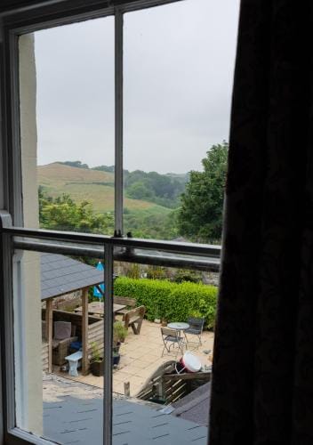 Manorbier House - Caldey Island Room Hotel in Wales