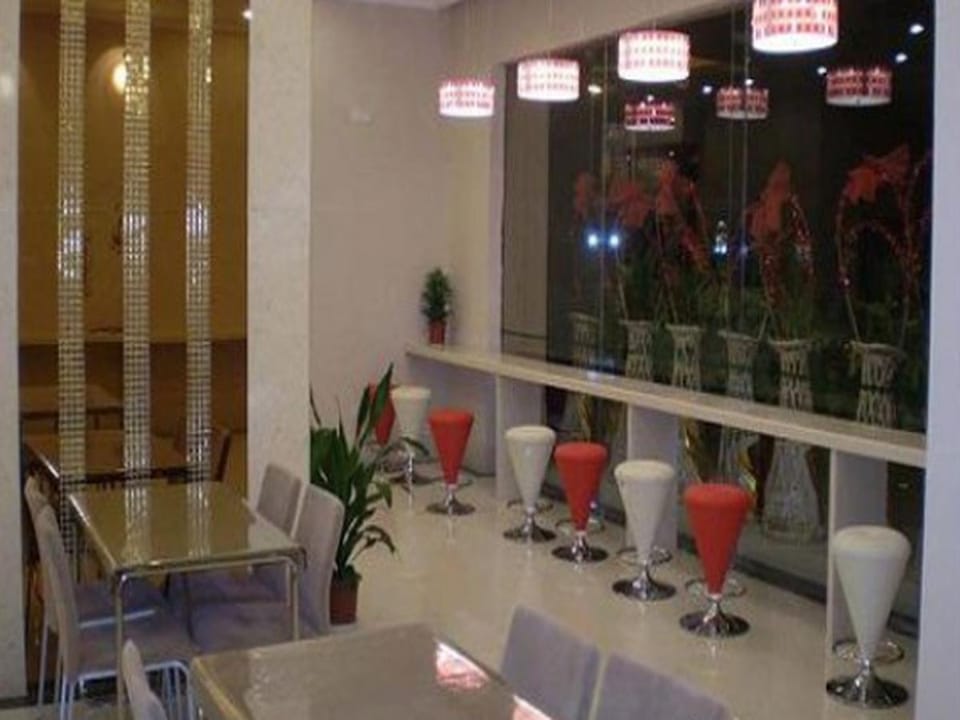 GreenTree Inn Wuxi Hubin Business Street Hotel Hotel in Suzhou