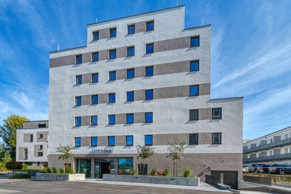 PLAZA INN Ulm Hotel in Neu-Ulm
