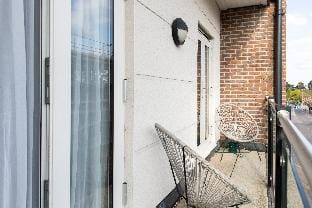 Velvet 2-bedroom apartment, Conduit Lane, Hoddesdon Hotel in East Hertfordshire District