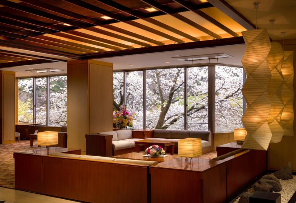Hotel Okuyumoto Resort in Hakone
