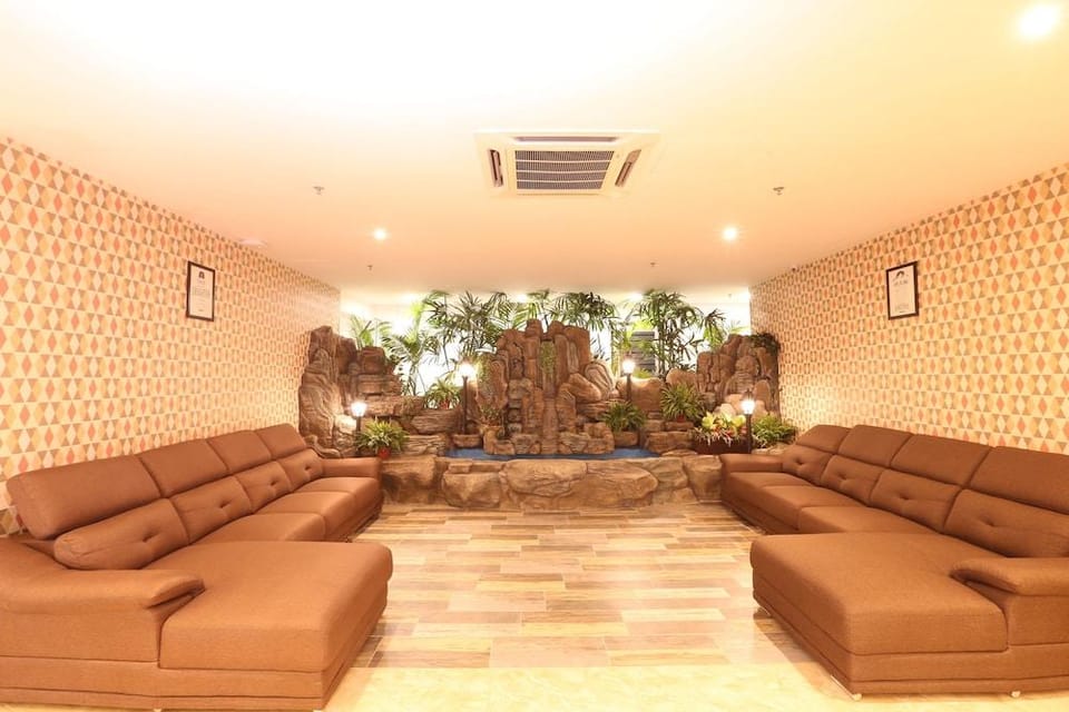Pearl White Hotel Hotel in Johor
