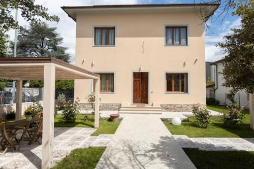 Villa Rosa Antica Hotel in Capannori