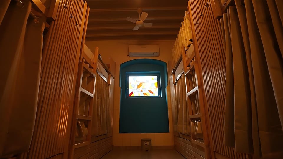 GoSolo Stays Hostel in Mumbai