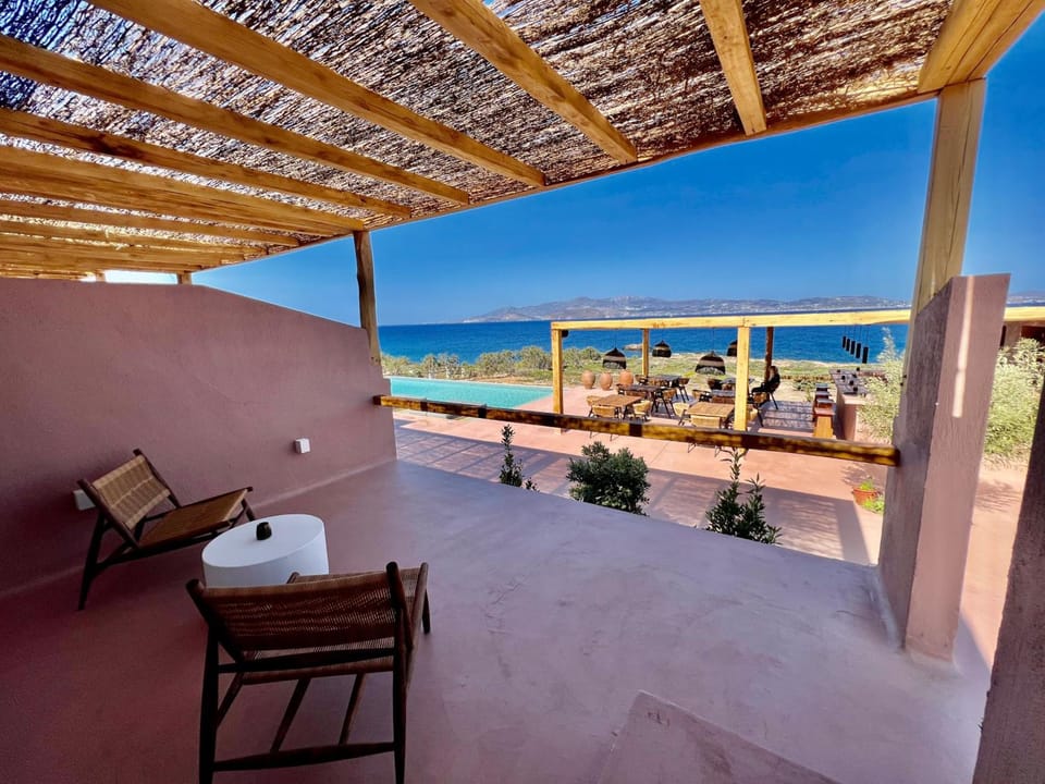 Akre Hotel - Designed for Adults Hotel in Naxos, Naxos and Lesser Cyclades, Greece