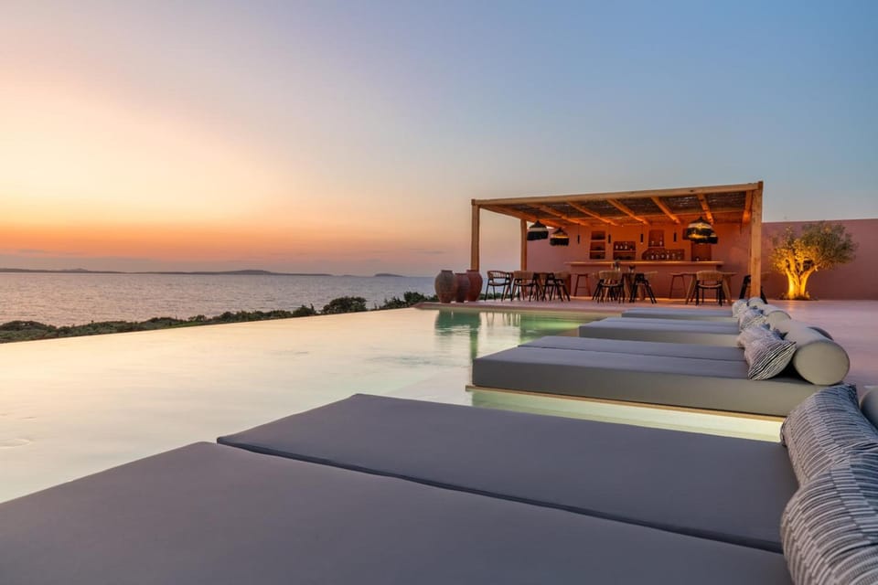 Akre Hotel - Designed for Adults Hotel in Naxos, Naxos and Lesser Cyclades, Greece