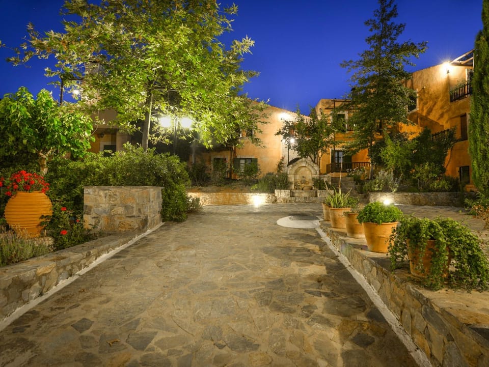 Enagron Ecotourism Village Apartment hotel in Crete