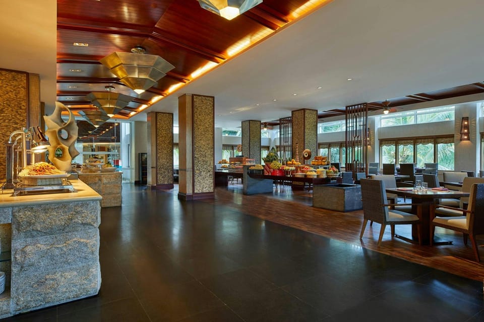 Four Points by Sheraton Shenzhou Peninsula Hotel in Hainan