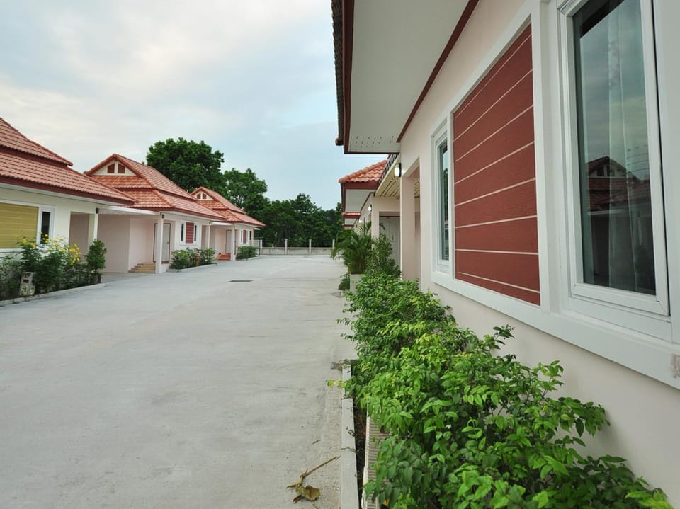 Smile Resort Sriracha Hotel in Chon Buri Changwat
