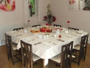 The Manor Coach House Hotel in Worcester